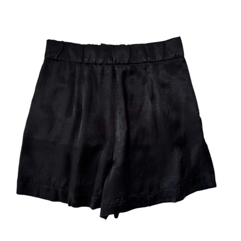 Zara Women's Pleated Black Satin Shorts Size XS